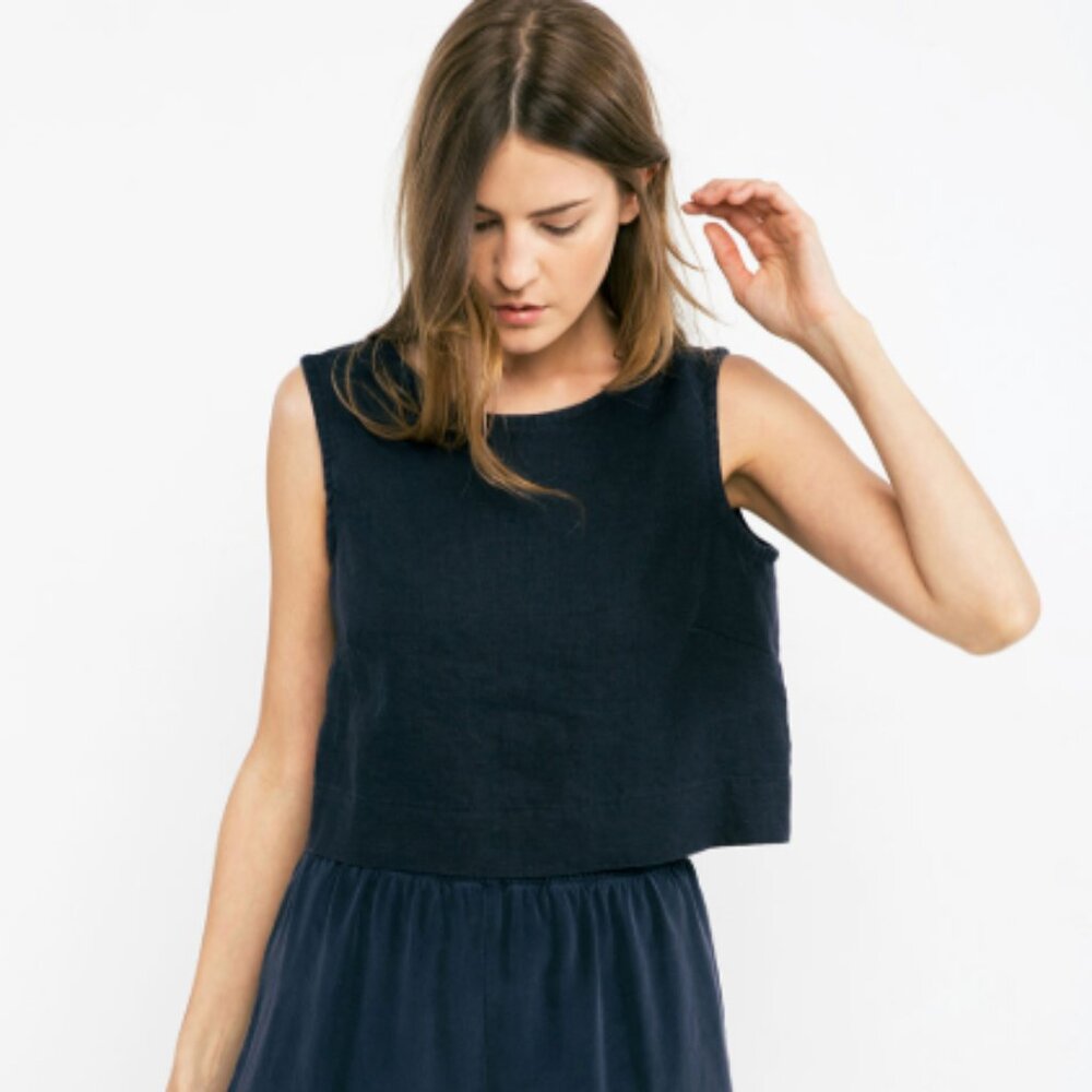 Elizabeth Suzann Petra Tank in Navy Linen XS